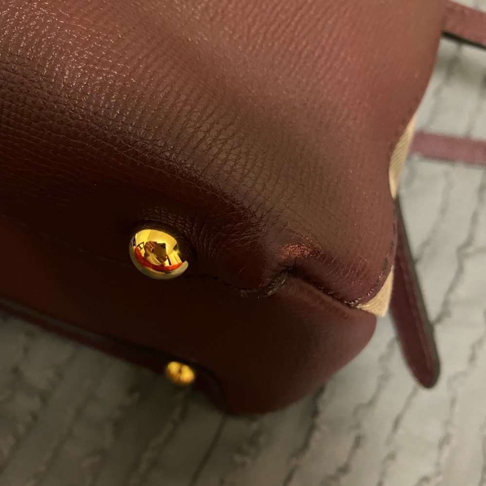 A Classic Preowned Medium Grainy Leather Check Tote - Picture 11 of 11